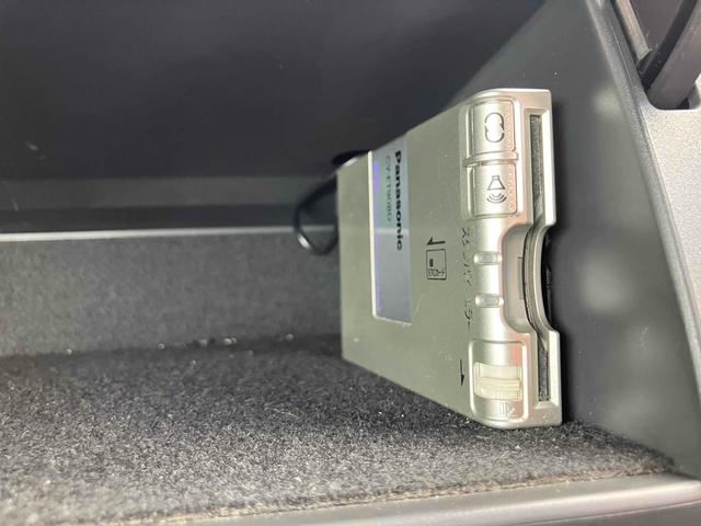 ＭＰＶ ２３Ｓ　後期　ユーティリティパッケージ　ドライブレコーダー　ＥＴＣ　バックカメラ　ナビ　ＴＶ　両側電動スライドドア　オートライト　ＨＩＤ　電動格納ミラー　３列シート　ＡＴ　アルミホイール　Ｂｌｕｅｔｏｏｔｈ（15枚目）