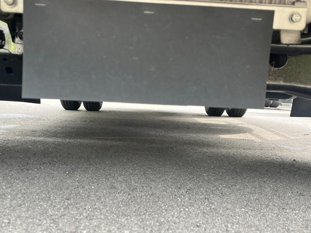 ダイナトラック 　１．２５ｔパネルバン　観音開き　ジャストロー　ＡＴ　後輪ダブル　キーレスエントリー　電動ミラー　ターボ　エアコン　パワーウィンドウ　エアバッグ　荷台内寸　長さ３０５ｃｍ　幅１７９ｃｍ　高さ１９４ｃｍ（46枚目）