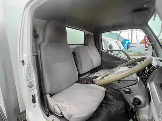 ダイナトラック 　１．２５ｔパネルバン　観音開き　ジャストロー　ＡＴ　後輪ダブル　キーレスエントリー　電動ミラー　ターボ　エアコン　パワーウィンドウ　エアバッグ　荷台内寸　長さ３０５ｃｍ　幅１７９ｃｍ　高さ１９４ｃｍ（53枚目）