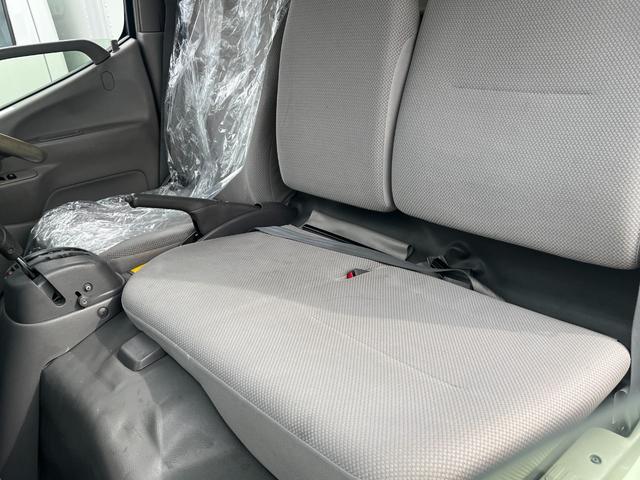 ダイナトラック 　１．２５ｔパネルバン　観音開き　ジャストロー　ＡＴ　後輪ダブル　キーレスエントリー　電動ミラー　ターボ　エアコン　パワーウィンドウ　エアバッグ　荷台内寸　長さ３０５ｃｍ　幅１７９ｃｍ　高さ１９４ｃｍ（54枚目）