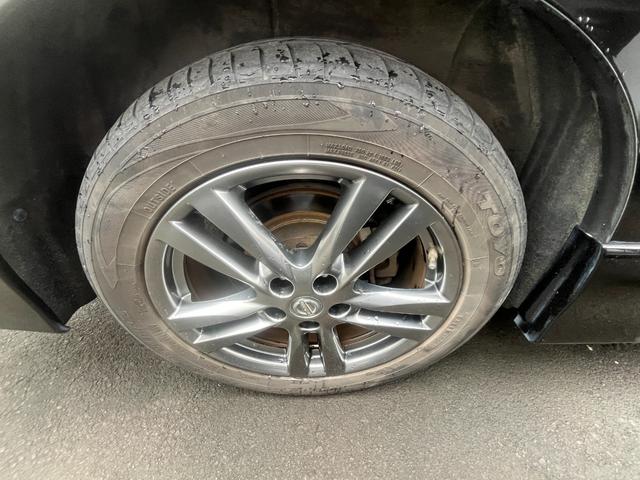 エルグランド 250ハイウェイスターアーバンクロム ナビ TV 両側電動スライドドア オートライト HID スマートキー 電動ミラー 3列シート 7人乗り ハーフレザーシート オットマン CVT アルミホイール Bluetooth 18インチアルミ(45枚目)