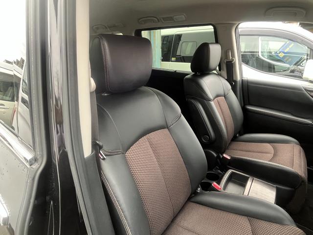 エルグランド 250ハイウェイスターアーバンクロム ナビ TV 両側電動スライドドア オートライト HID スマートキー 電動ミラー 3列シート 7人乗り ハーフレザーシート オットマン CVT アルミホイール Bluetooth 18インチアルミ(54枚目)