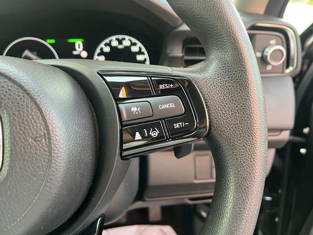 ヴェゼル ｅ：ＨＥＶ　Ｘ　Ｂｌｕｅｔｏｏｔｈ　フルセグＥＴＣ　バックカメラ　クリアランスソナー　オートクルーズコントロール　衝突被害軽減システム　ナビ　ＬＥＤヘッドランプ　アルミホイール　スマートキー　ＣＶＴ　盗難防止システム（32枚目）