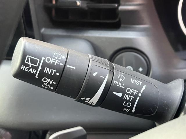 ヴェゼル ｅ：ＨＥＶ　Ｘ　Ｂｌｕｅｔｏｏｔｈ　フルセグＥＴＣ　バックカメラ　クリアランスソナー　オートクルーズコントロール　衝突被害軽減システム　ナビ　ＬＥＤヘッドランプ　アルミホイール　スマートキー　ＣＶＴ　盗難防止システム（33枚目）