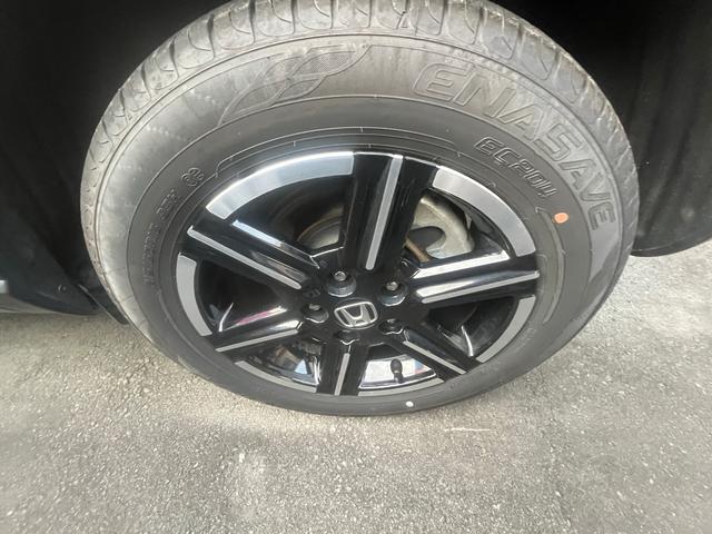 ヴェゼル ｅ：ＨＥＶ　Ｘ　Ｂｌｕｅｔｏｏｔｈ　フルセグＥＴＣ　バックカメラ　クリアランスソナー　オートクルーズコントロール　衝突被害軽減システム　ナビ　ＬＥＤヘッドランプ　アルミホイール　スマートキー　ＣＶＴ　盗難防止システム（52枚目）