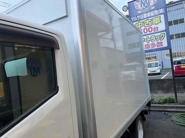 アトラストラック 　１．３５ｔ　はね上げゲート　階段付き　外装仕上げ済み　ＡＴ　後輪ダブル　バックカメラ　電動格納ミラー　エアコン　パワーウィンドウ　運転席エアバッグ　長さ３０７ｃｍ　幅１６４ｃｍ　高さ１８６ｃｍ（25枚目）