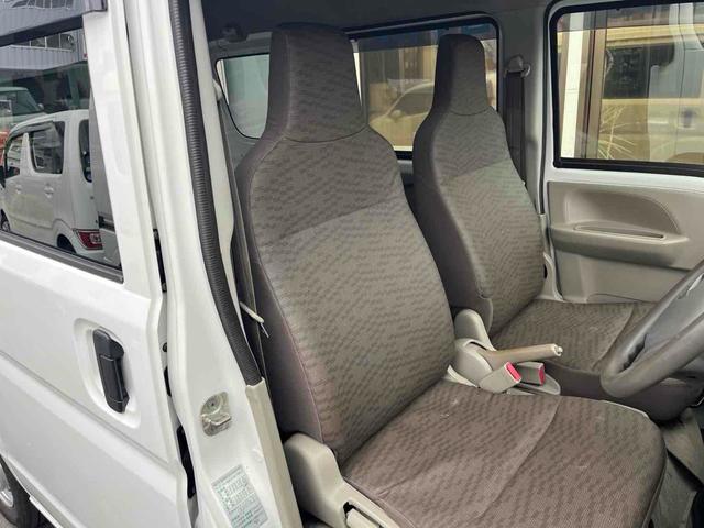 ＮＶ１００クリッパーバン ＤＸ　ＡＴ　ドライブレコーダー　両側スライドドア　キーレスエントリー　４ナンバー　プライバシーガラス（16枚目）