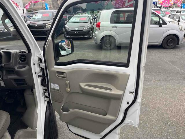 ＮＶ１００クリッパーバン ＤＸ　ＡＴ　ドライブレコーダー　両側スライドドア　キーレスエントリー　４ナンバー　プライバシーガラス（17枚目）