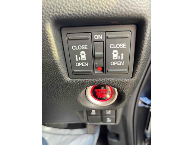 Ｎ－ＢＯＸカスタム Ｇ・Ｌホンダセンシング　ＥＴＣ　バックカメラ　両側電動スライドドア　ナビ　オートクルーズコントロール　レーンアシスト　衝突被害軽減システム　オートライト　ＬＥＤヘッドランプ　スマートキー　アイドリングストップ　電動格納ミラー（9枚目）