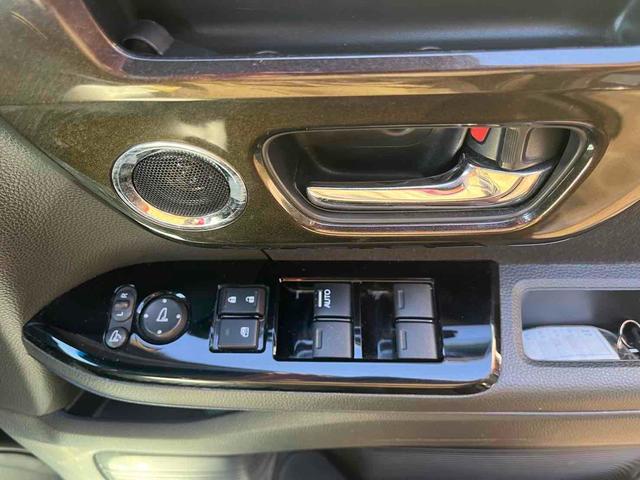 Ｎ－ＢＯＸカスタム Ｇ・Ｌホンダセンシング　ＥＴＣ　バックカメラ　両側電動スライドドア　ナビ　オートクルーズコントロール　レーンアシスト　衝突被害軽減システム　オートライト　ＬＥＤヘッドランプ　スマートキー　アイドリングストップ　電動格納ミラー（12枚目）