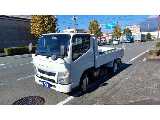 キャンター 　３ｔトラック　ダンプ　低床　ＡＴ　後輪ダブル　レーンアシスト　ＥＴＣ　キーレスエントリー　ターボ　エアコン　パワーウィンドウ　運転席エアバッグ　外装板金ペイント　コボレーン　中間ピン（4枚目）