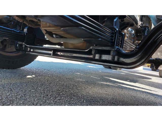 キャンター 　３ｔトラック　ダンプ　低床　ＡＴ　後輪ダブル　レーンアシスト　ＥＴＣ　キーレスエントリー　ターボ　エアコン　パワーウィンドウ　運転席エアバッグ　外装板金ペイント　コボレーン　中間ピン（29枚目）