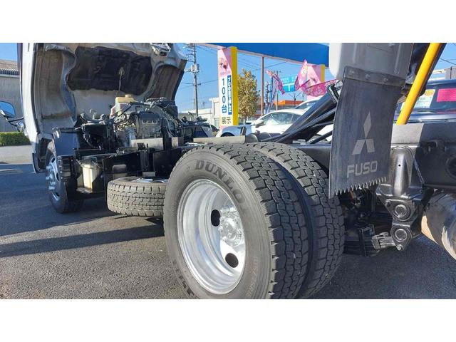 キャンター 　３ｔトラック　ダンプ　低床　ＡＴ　後輪ダブル　レーンアシスト　ＥＴＣ　キーレスエントリー　ターボ　エアコン　パワーウィンドウ　運転席エアバッグ　外装板金ペイント　コボレーン　中間ピン（31枚目）