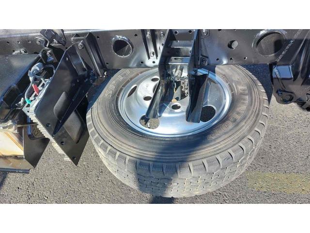 キャンター 　３ｔトラック　ダンプ　低床　ＡＴ　後輪ダブル　レーンアシスト　ＥＴＣ　キーレスエントリー　ターボ　エアコン　パワーウィンドウ　運転席エアバッグ　外装板金ペイント　コボレーン　中間ピン（39枚目）