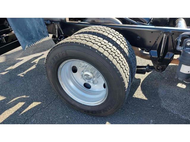 キャンター 　３ｔトラック　ダンプ　低床　ＡＴ　後輪ダブル　レーンアシスト　ＥＴＣ　キーレスエントリー　ターボ　エアコン　パワーウィンドウ　運転席エアバッグ　外装板金ペイント　コボレーン　中間ピン（41枚目）