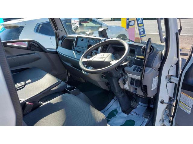 キャンター 　３ｔトラック　ダンプ　低床　ＡＴ　後輪ダブル　レーンアシスト　ＥＴＣ　キーレスエントリー　ターボ　エアコン　パワーウィンドウ　運転席エアバッグ　外装板金ペイント　コボレーン　中間ピン（49枚目）