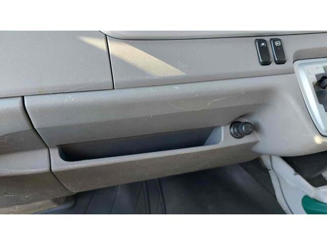 キャンター 　３ｔトラック　ダンプ　低床　ＡＴ　後輪ダブル　レーンアシスト　ＥＴＣ　キーレスエントリー　ターボ　エアコン　パワーウィンドウ　運転席エアバッグ　外装板金ペイント　コボレーン　中間ピン（70枚目）