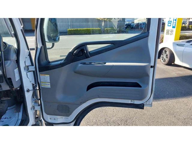 キャンター 　３ｔトラック　ダンプ　低床　ＡＴ　後輪ダブル　レーンアシスト　ＥＴＣ　キーレスエントリー　ターボ　エアコン　パワーウィンドウ　運転席エアバッグ　外装板金ペイント　コボレーン　中間ピン（74枚目）