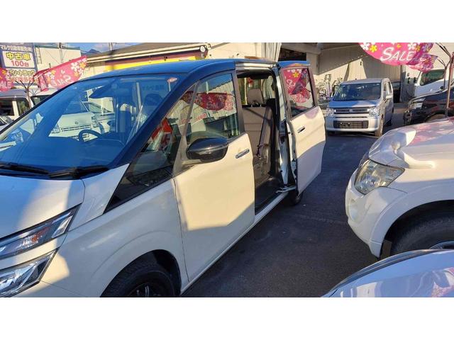 セレナ Ｓ　バックカメラ　ナビ　ＴＶ　オートクルーズコントロール　衝突被害軽減システム　両側スライド・片側電動　オートライト　スマートキー　電動格納ミラー　３列シート　ＣＶＴ　アルミホイール　ＣＤ　ＤＶＤ再生（25枚目）