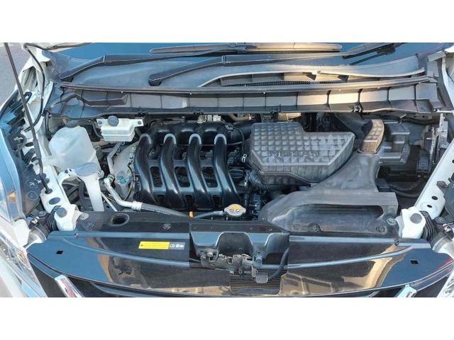 セレナ Ｓ　バックカメラ　ナビ　ＴＶ　オートクルーズコントロール　衝突被害軽減システム　両側スライド・片側電動　オートライト　スマートキー　電動格納ミラー　３列シート　ＣＶＴ　アルミホイール　ＣＤ　ＤＶＤ再生（32枚目）