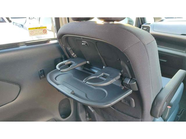 セレナ Ｓ　バックカメラ　ナビ　ＴＶ　オートクルーズコントロール　衝突被害軽減システム　両側スライド・片側電動　オートライト　スマートキー　電動格納ミラー　３列シート　ＣＶＴ　アルミホイール　ＣＤ　ＤＶＤ再生（57枚目）