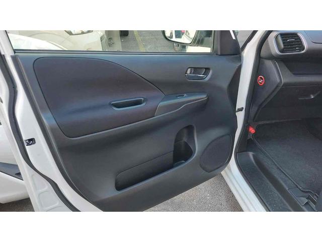 セレナ Ｓ　バックカメラ　ナビ　ＴＶ　オートクルーズコントロール　衝突被害軽減システム　両側スライド・片側電動　オートライト　スマートキー　電動格納ミラー　３列シート　ＣＶＴ　アルミホイール　ＣＤ　ＤＶＤ再生（70枚目）