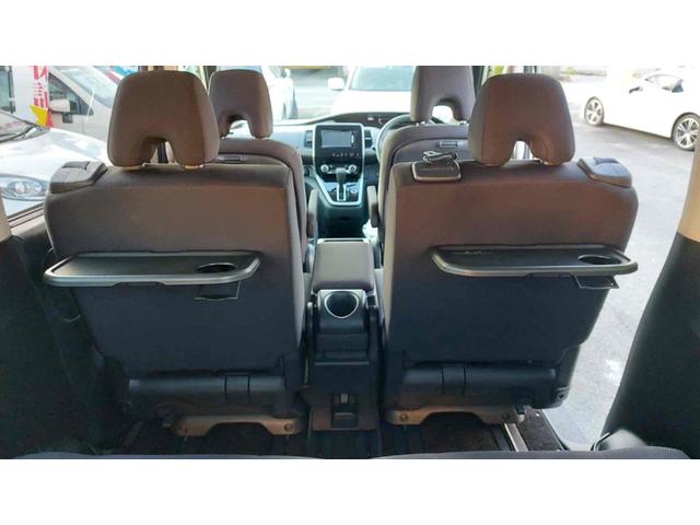 セレナ Ｓ　バックカメラ　ナビ　ＴＶ　オートクルーズコントロール　衝突被害軽減システム　両側スライド・片側電動　オートライト　スマートキー　電動格納ミラー　３列シート　ＣＶＴ　アルミホイール　ＣＤ　ＤＶＤ再生（78枚目）