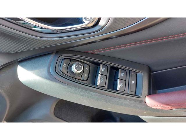 レヴォーグ ＳＴＩスポーツ　ＥＸ　４ＷＤ　ワンオーナー　ＥＴＣ　全周囲カメラ　ナビ　ＴＶ　オートクルーズコントロール　衝突被害軽減システム　アルミホイール　オートライト　ＬＥＤヘッドランプ　パワーシート　ターボ　スマートキー（8枚目）