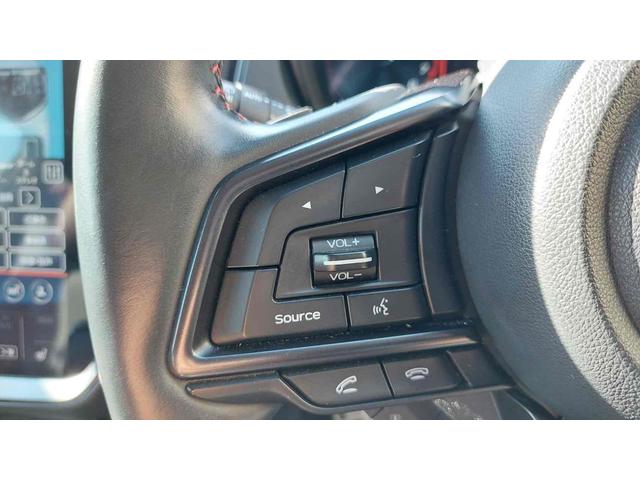 レヴォーグ ＳＴＩスポーツ　ＥＸ　４ＷＤ　ワンオーナー　ＥＴＣ　全周囲カメラ　ナビ　ＴＶ　オートクルーズコントロール　衝突被害軽減システム　アルミホイール　オートライト　ＬＥＤヘッドランプ　パワーシート　ターボ　スマートキー（9枚目）