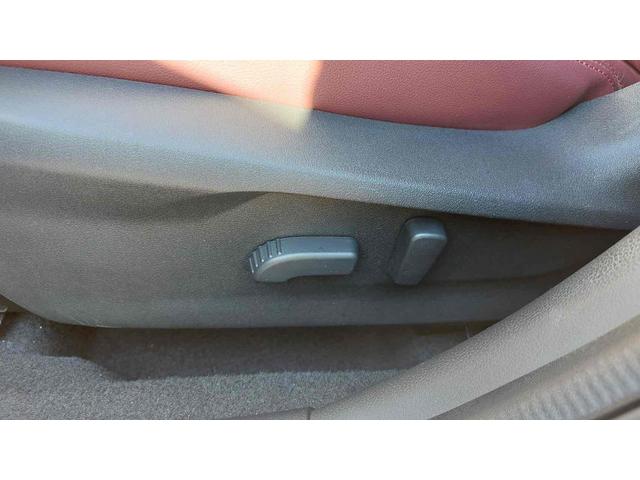 レヴォーグ ＳＴＩスポーツ　ＥＸ　４ＷＤ　ワンオーナー　ＥＴＣ　全周囲カメラ　ナビ　ＴＶ　オートクルーズコントロール　衝突被害軽減システム　アルミホイール　オートライト　ＬＥＤヘッドランプ　パワーシート　ターボ　スマートキー（65枚目）