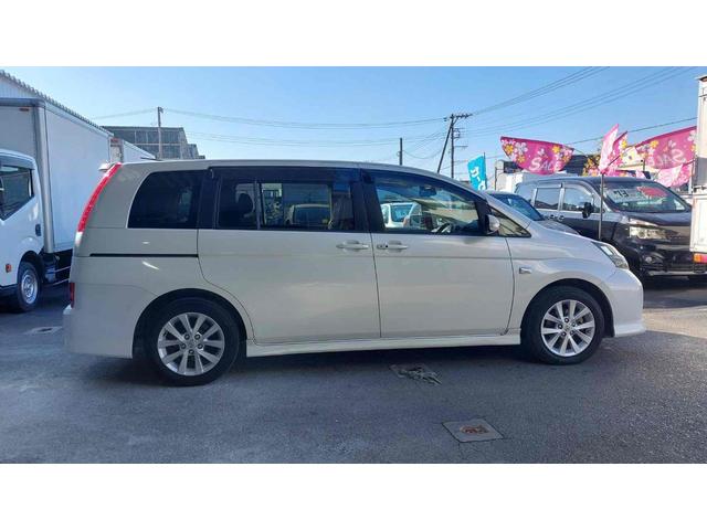 アイシス プラタナ　Ｕセレクション　ドライブレコーダー　ＥＴＣ　バックカメラ　ナビ　ＴＶ　両側電動スライドドア　ＨＩＤ　電動リアゲート　スマートキー　電動格納ミラー　３列シート　ＣＶＴ　アルミホイール　ＣＤ　ＤＶＤ再生（21枚目）