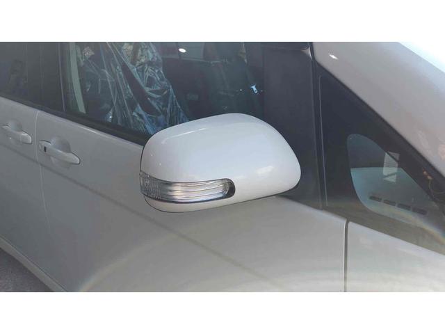 アイシス プラタナ　Ｕセレクション　ドライブレコーダー　ＥＴＣ　バックカメラ　ナビ　ＴＶ　両側電動スライドドア　ＨＩＤ　電動リアゲート　スマートキー　電動格納ミラー　３列シート　ＣＶＴ　アルミホイール　ＣＤ　ＤＶＤ再生（27枚目）