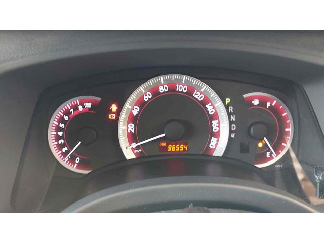 アイシス プラタナ　Ｕセレクション　ドライブレコーダー　ＥＴＣ　バックカメラ　ナビ　ＴＶ　両側電動スライドドア　ＨＩＤ　電動リアゲート　スマートキー　電動格納ミラー　３列シート　ＣＶＴ　アルミホイール　ＣＤ　ＤＶＤ再生（45枚目）