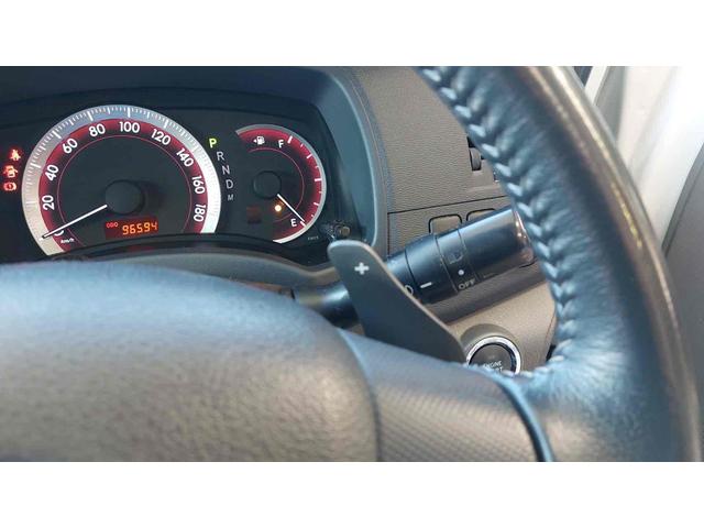 アイシス プラタナ　Ｕセレクション　ドライブレコーダー　ＥＴＣ　バックカメラ　ナビ　ＴＶ　両側電動スライドドア　ＨＩＤ　電動リアゲート　スマートキー　電動格納ミラー　３列シート　ＣＶＴ　アルミホイール　ＣＤ　ＤＶＤ再生（46枚目）