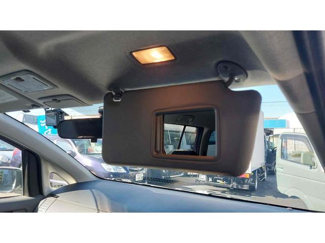 アイシス プラタナ　Ｕセレクション　ドライブレコーダー　ＥＴＣ　バックカメラ　ナビ　ＴＶ　両側電動スライドドア　ＨＩＤ　電動リアゲート　スマートキー　電動格納ミラー　３列シート　ＣＶＴ　アルミホイール　ＣＤ　ＤＶＤ再生（53枚目）