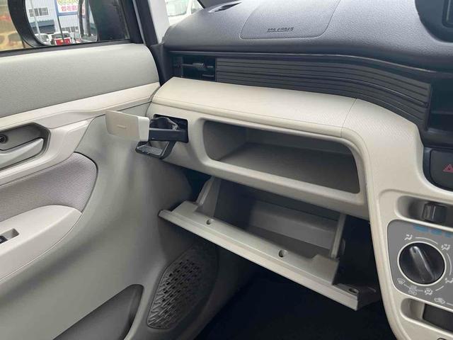 ムーヴ Ｌ　ＳＡＩＩＩ　ＥＴＣ　衝突被害軽減システム　オートマチックハイビーム　キーレスエントリー　アイドリングストップ　電動格納ミラー　ベンチシート　ＣＶＴ　盗難防止システム　ＡＢＳ　ＥＳＣ　ＣＤ　衝突安全ボディ　エアコン（24枚目）