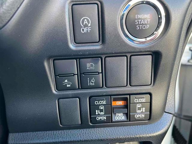 エスクァイア Ｇｉ　ＥＴＣ　バックカメラ　ナビ　ＴＶ　クリアランスソナー　オートクルーズコントロール　レーンアシスト　衝突被害軽減システム　両側電動スライドドア　オートマチックハイビーム　オートライト　ＬＥＤヘッドランプ（9枚目）