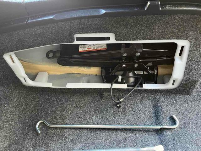 エスクァイア Ｇｉ　ＥＴＣ　バックカメラ　ナビ　ＴＶ　クリアランスソナー　オートクルーズコントロール　レーンアシスト　衝突被害軽減システム　両側電動スライドドア　オートマチックハイビーム　オートライト　ＬＥＤヘッドランプ（26枚目）