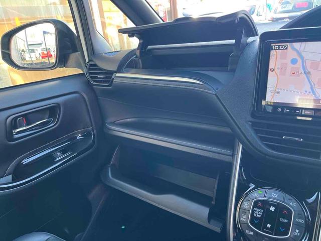 エスクァイア Ｇｉ　ＥＴＣ　バックカメラ　ナビ　ＴＶ　クリアランスソナー　オートクルーズコントロール　レーンアシスト　衝突被害軽減システム　両側電動スライドドア　オートマチックハイビーム　オートライト　ＬＥＤヘッドランプ（32枚目）