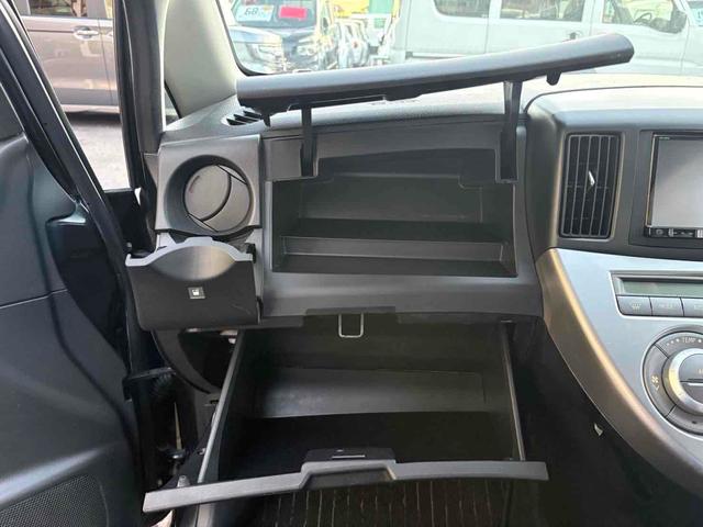 ソニカ ETC ナビ TV HID スマートキー 電動格納ミラー ベンチシート ターボ CVT 盗難防止システム ABS CD USB ミュージックプレイヤー接続可 アルミホイール 衝突安全ボディ エアコン(9枚目)