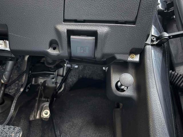 ソニカ ETC ナビ TV HID スマートキー 電動格納ミラー ベンチシート ターボ CVT 盗難防止システム ABS CD USB ミュージックプレイヤー接続可 アルミホイール 衝突安全ボディ エアコン(28枚目)