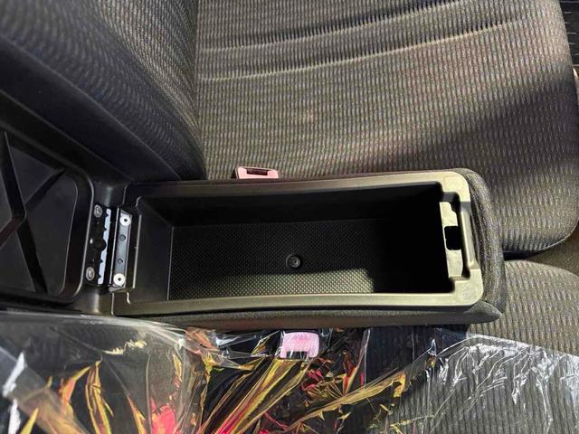 ソニカ ETC ナビ TV HID スマートキー 電動格納ミラー ベンチシート ターボ CVT 盗難防止システム ABS CD USB ミュージックプレイヤー接続可 アルミホイール 衝突安全ボディ エアコン(35枚目)