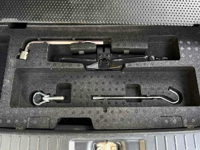 ソニカ ETC ナビ TV HID スマートキー 電動格納ミラー ベンチシート ターボ CVT 盗難防止システム ABS CD USB ミュージックプレイヤー接続可 アルミホイール 衝突安全ボディ エアコン(37枚目)