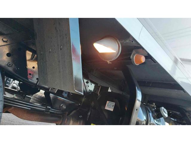 エルフトラック 1.5tパネルバン CVT 後輪ダブル バックカメラ キーレスエントリー 電動格納ミラー エアコン パワーウィンドウ 運転席エアバッグ 長さ310cm 幅165cm 高さ193cm(30枚目)