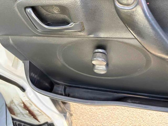 キャリイトラック ダンプ　４ＷＤ　ＭＴ　エアコン　運転席エアバッグ（40枚目）