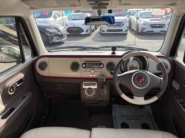 アルトラパンショコラ Ｘ　ＥＴＣ　オートライト　ＨＩＤ　スマートキー　アイドリングストップ　電動格納ミラー　ベンチシート　ＣＶＴ　盗難防止システム　ＡＢＳ　ＣＤ　衝突安全ボディ　エアコン　パワーステアリング　パワーウィンドウ（2枚目）