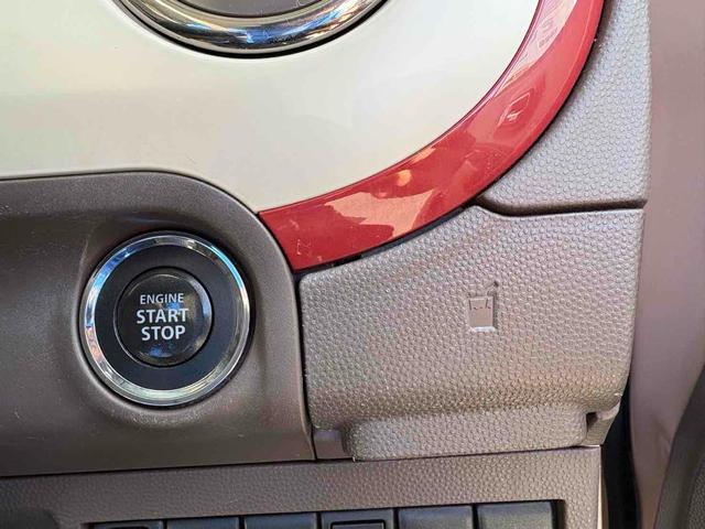 アルトラパンショコラ Ｘ　ＥＴＣ　オートライト　ＨＩＤ　スマートキー　アイドリングストップ　電動格納ミラー　ベンチシート　ＣＶＴ　盗難防止システム　ＡＢＳ　ＣＤ　衝突安全ボディ　エアコン　パワーステアリング　パワーウィンドウ（7枚目）