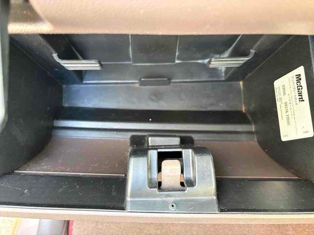 アルトラパンショコラ Ｘ　ＥＴＣ　オートライト　ＨＩＤ　スマートキー　アイドリングストップ　電動格納ミラー　ベンチシート　ＣＶＴ　盗難防止システム　ＡＢＳ　ＣＤ　衝突安全ボディ　エアコン　パワーステアリング　パワーウィンドウ（24枚目）