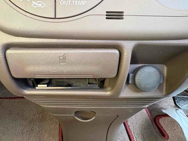 アルトラパンショコラ Ｘ　ＥＴＣ　オートライト　ＨＩＤ　スマートキー　アイドリングストップ　電動格納ミラー　ベンチシート　ＣＶＴ　盗難防止システム　ＡＢＳ　ＣＤ　衝突安全ボディ　エアコン　パワーステアリング　パワーウィンドウ（28枚目）