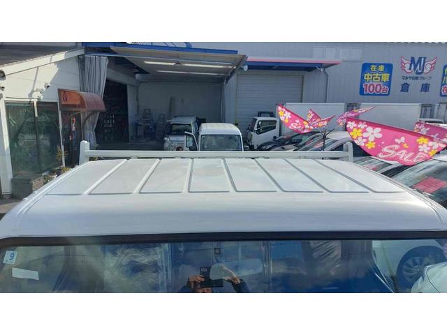 キャンター 　３ｔ　ワイドロングトラック　低床　ＣＶＴ　後輪ダブル　ＥＴＣ　キーレスエントリー　ターボ　エアコン　パワーウィンドウ　運転席エアバッグ　外装板金ペイント　ロープフック６ケ　長さ４３５ｃｍ　幅２０８ｃｍ（12枚目）